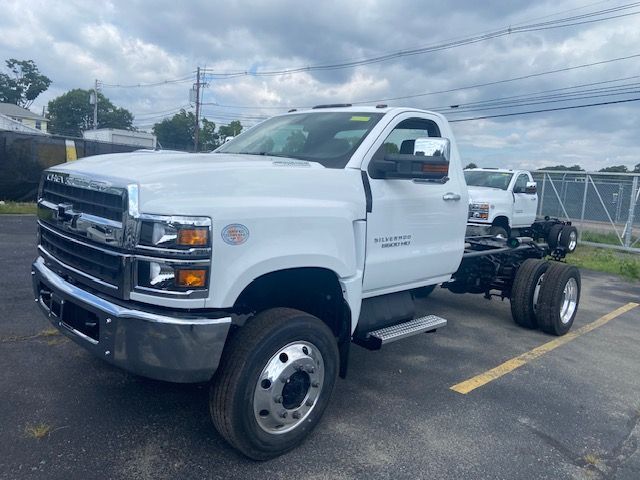 2024 Chevrolet Silverado MD Work Truck