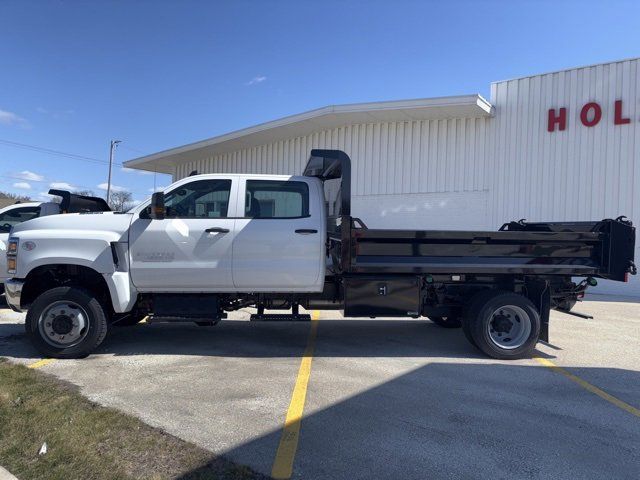 2024 Chevrolet Silverado MD LT