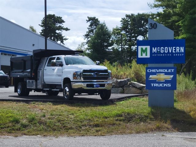 2024 Chevrolet Silverado MD LT