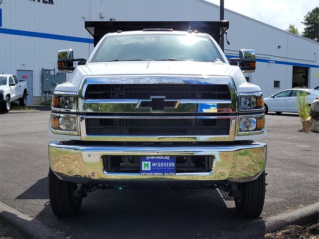 2024 Chevrolet Silverado MD LT