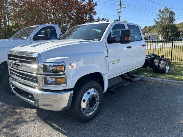 2024 Chevrolet Silverado MD Work Truck