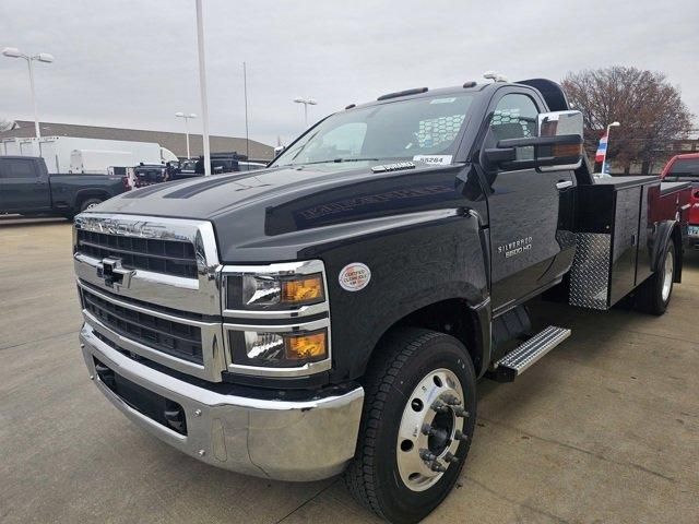 2024 Chevrolet Silverado MD Work Truck