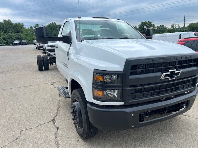 2024 Chevrolet Silverado MD Work Truck