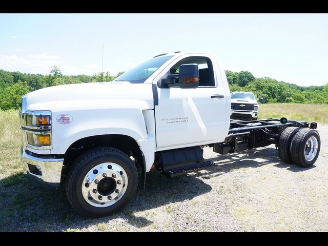 2024 Chevrolet Silverado MD Work Truck