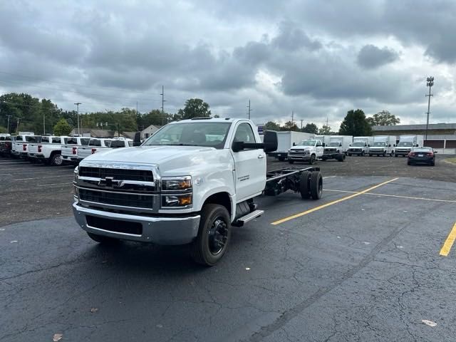 2024 Chevrolet Silverado MD Work Truck