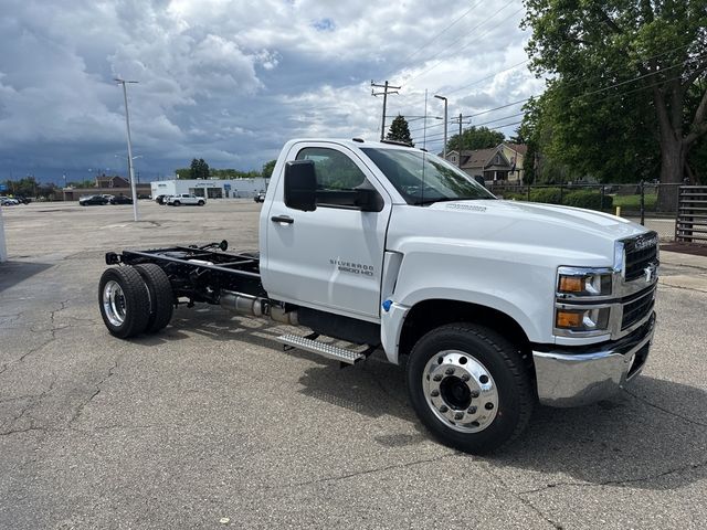 2024 Chevrolet Silverado MD Work Truck