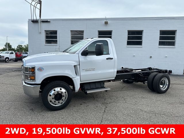 2024 Chevrolet Silverado MD Work Truck