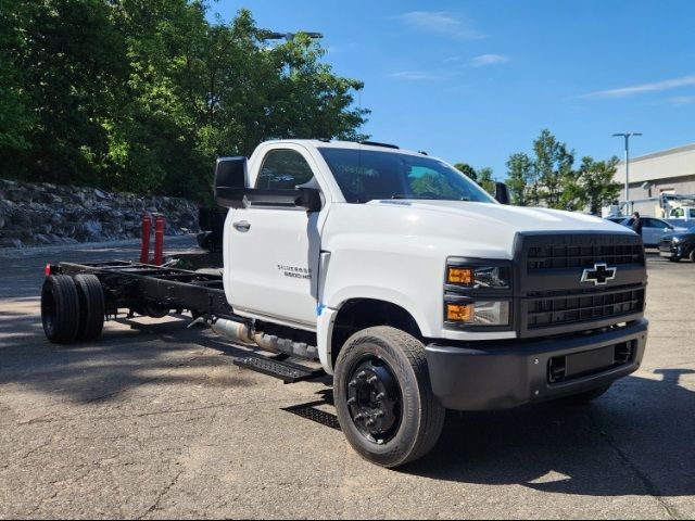 2024 Chevrolet Silverado MD Work Truck