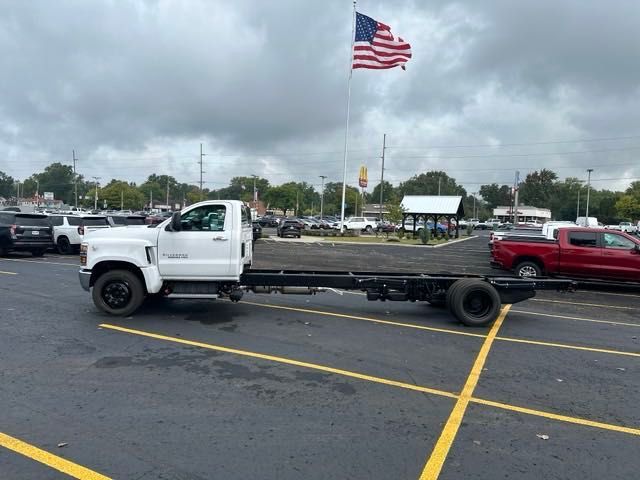 2024 Chevrolet Silverado MD Work Truck