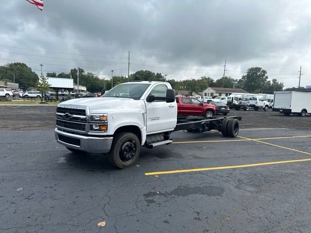 2024 Chevrolet Silverado MD Work Truck