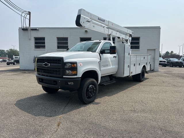 2024 Chevrolet Silverado MD Work Truck