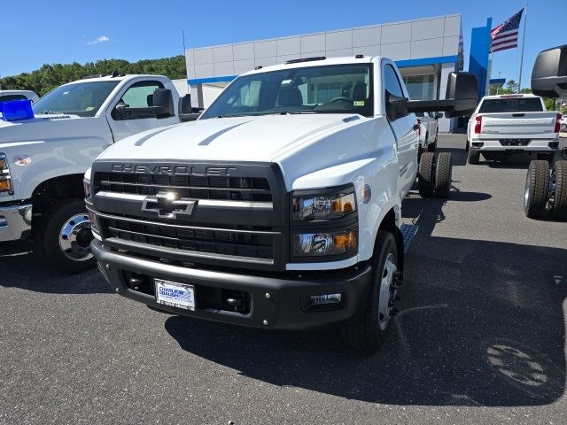 2024 Chevrolet Silverado MD 