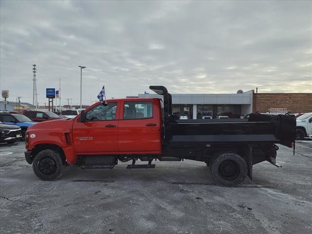 2024 Chevrolet Silverado MD 