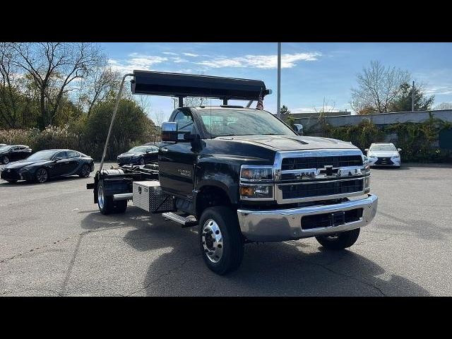 2024 Chevrolet Silverado MD Work Truck