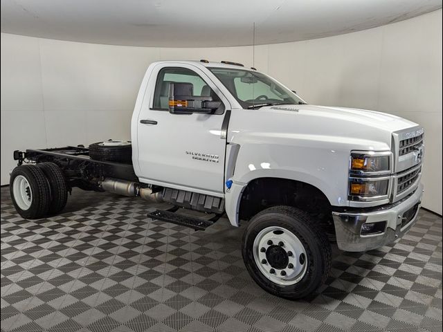 2024 Chevrolet Silverado MD Work Truck