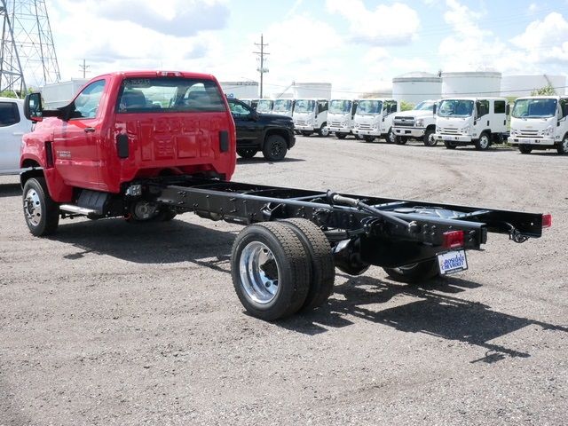 2024 Chevrolet Silverado MD 