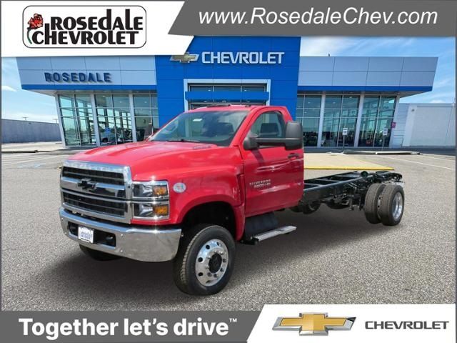 2024 Chevrolet Silverado MD 