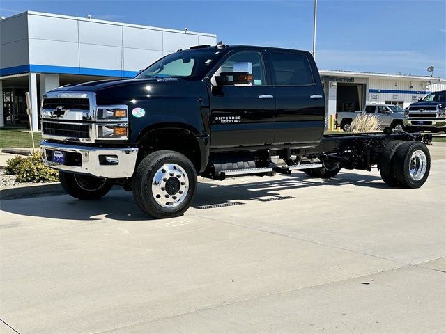 2024 Chevrolet Silverado MD 