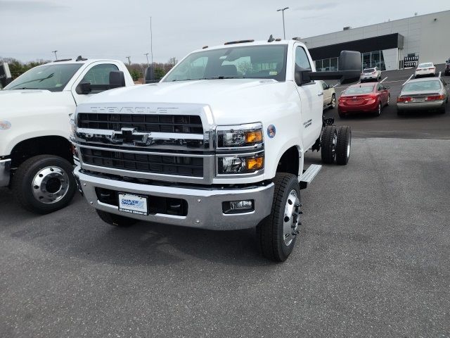 2024 Chevrolet Silverado MD LT