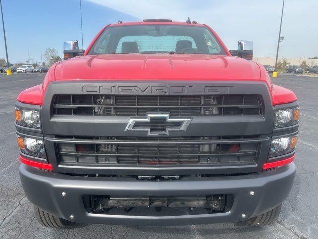 2024 Chevrolet Silverado MD LT