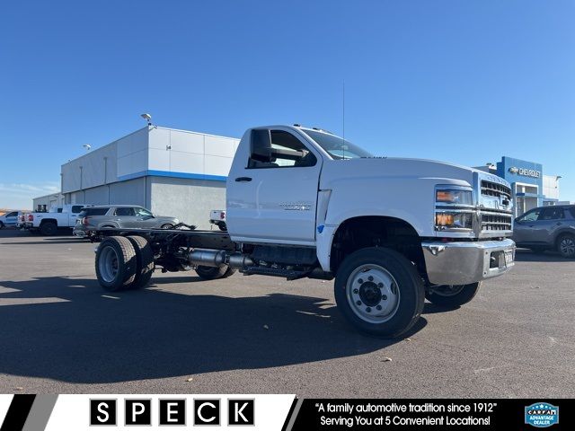 2024 Chevrolet Silverado MD Work Truck