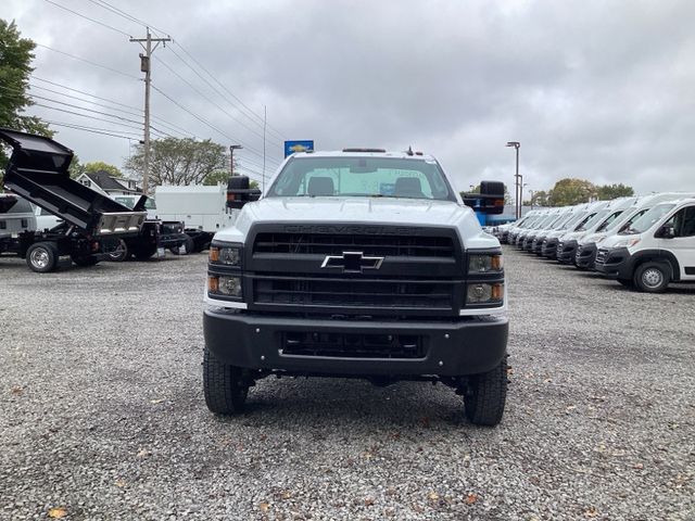 2024 Chevrolet Silverado MD LT