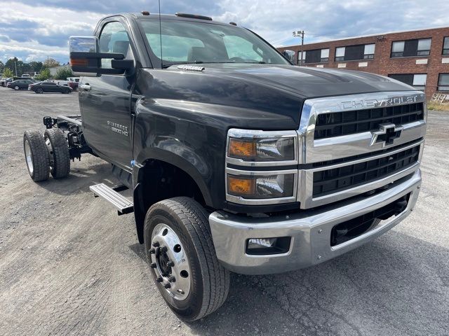 2024 Chevrolet Silverado MD Work Truck