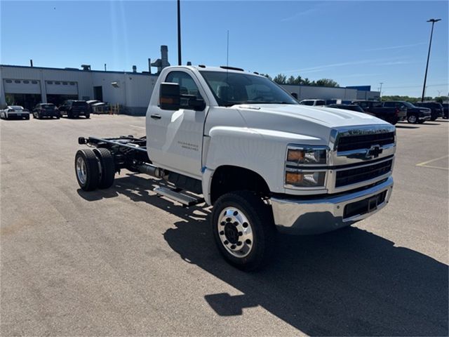 2024 Chevrolet Silverado MD 