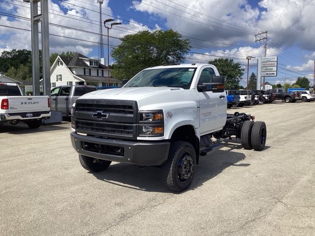 2024 Chevrolet Silverado MD Work Truck