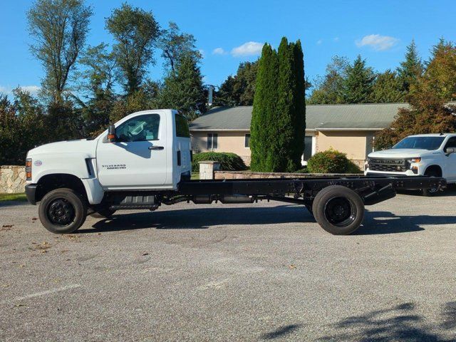 2024 Chevrolet Silverado MD Work Truck