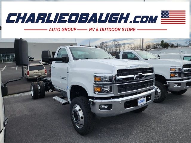 2024 Chevrolet Silverado MD LT