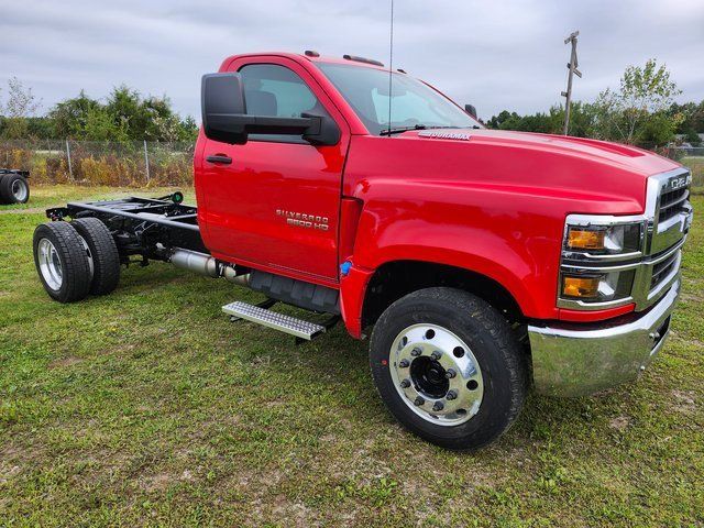 2024 Chevrolet Silverado MD Work Truck