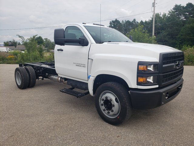 2024 Chevrolet Silverado MD Work Truck