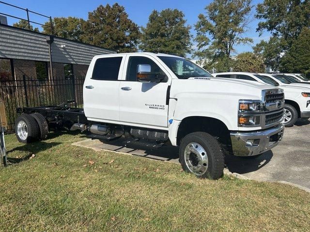 2024 Chevrolet Silverado MD Work Truck