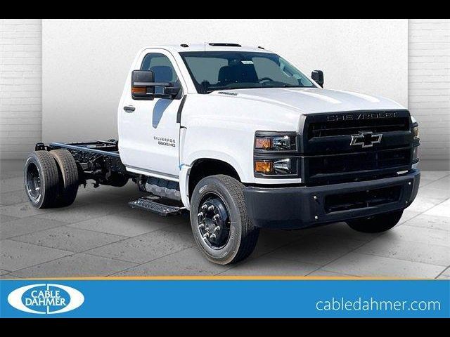 2024 Chevrolet Silverado MD Work Truck