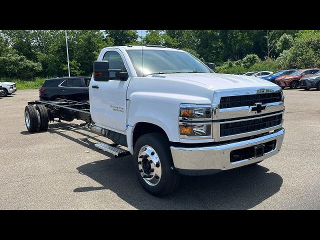 2024 Chevrolet Silverado MD Work Truck