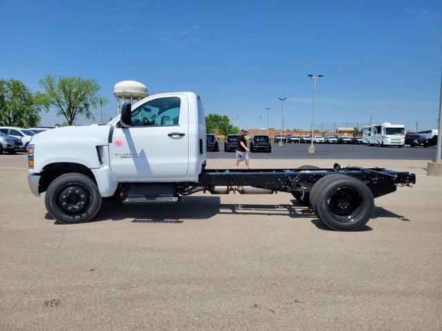 2024 Chevrolet Silverado MD Work Truck