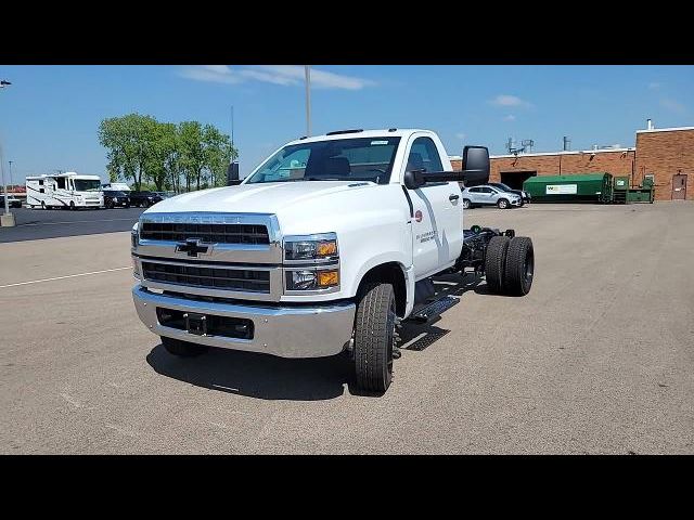 2024 Chevrolet Silverado MD Work Truck