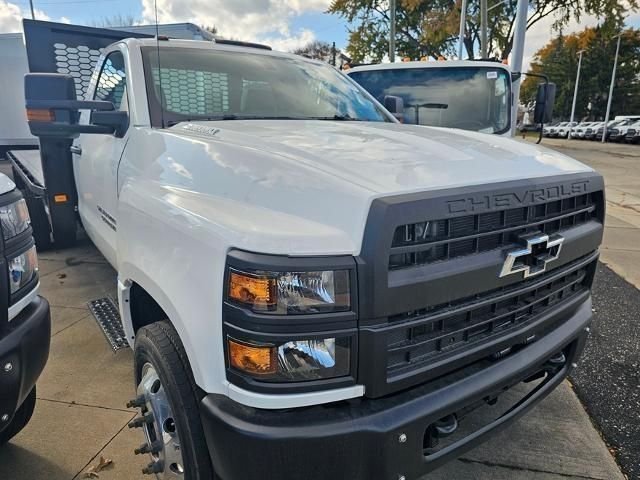 2024 Chevrolet Silverado MD Work Truck