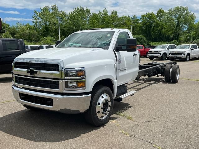 2024 Chevrolet Silverado MD Work Truck