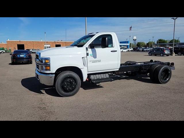 2024 Chevrolet Silverado MD Work Truck