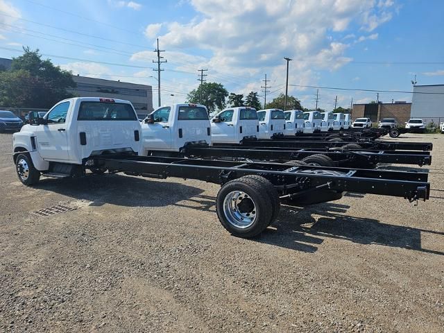 2024 Chevrolet Silverado MD Work Truck