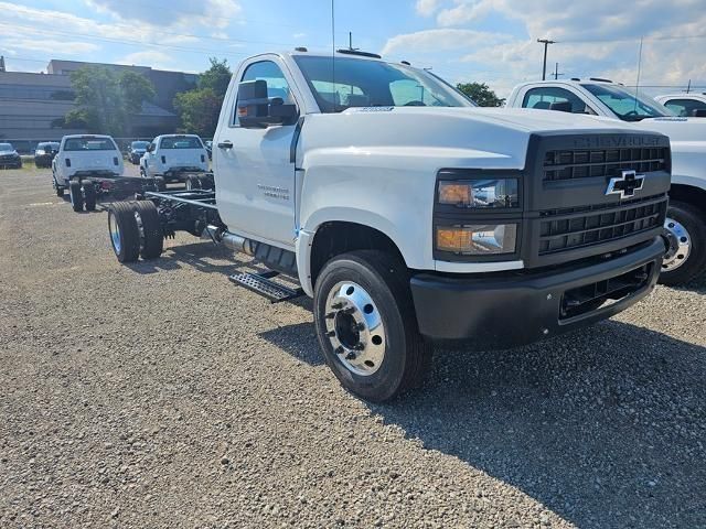 2024 Chevrolet Silverado MD Work Truck