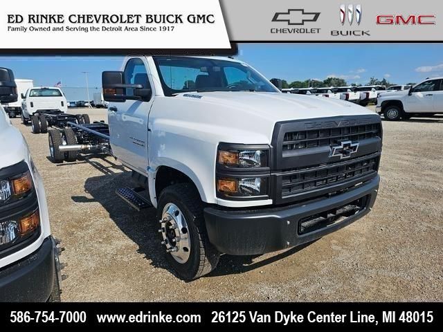 2024 Chevrolet Silverado MD Work Truck