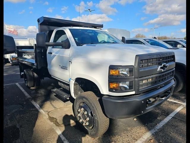 2024 Chevrolet Silverado MD Work Truck