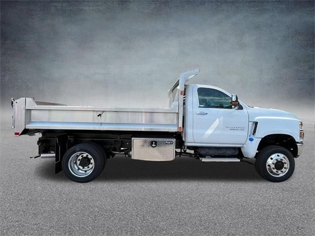 2024 Chevrolet Silverado MD Work Truck