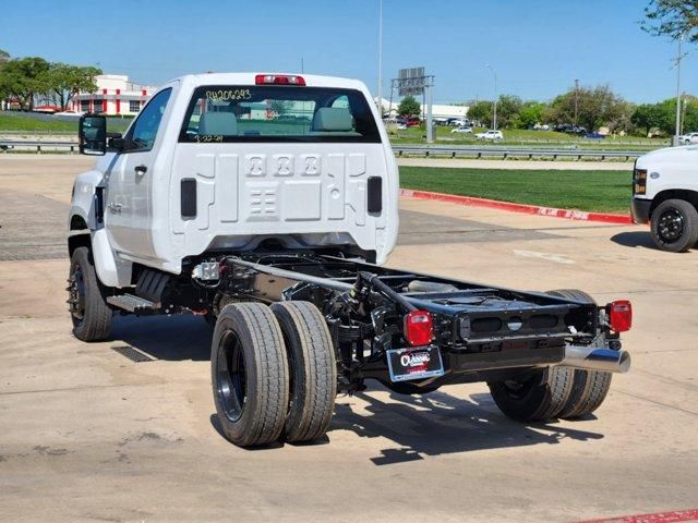 2024 Chevrolet Silverado MD Work Truck