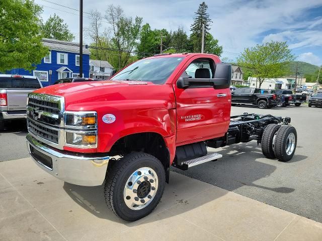 2024 Chevrolet Silverado MD Work Truck