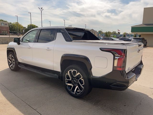 2024 Chevrolet Silverado EV RST