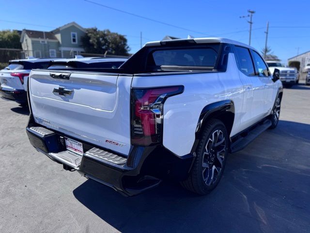 2024 Chevrolet Silverado EV RST